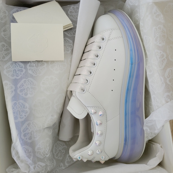 Alexander McQueen Shoes - Alexander McQueen Sneakers 37.5